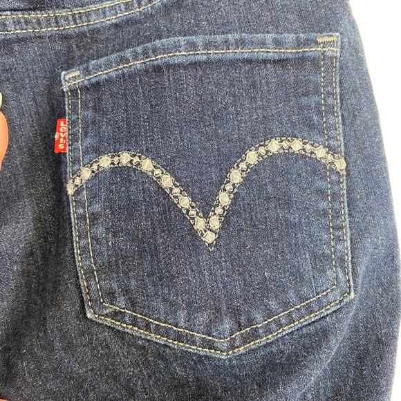 Levi's Women's Mid Rise Skinny Jeans Size 27 x 32 Embroidered Embellished - Picture 8 of 13